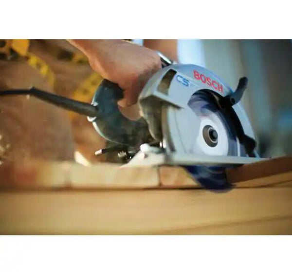 BOSCH CS10 15 Amp Circular Saw Use