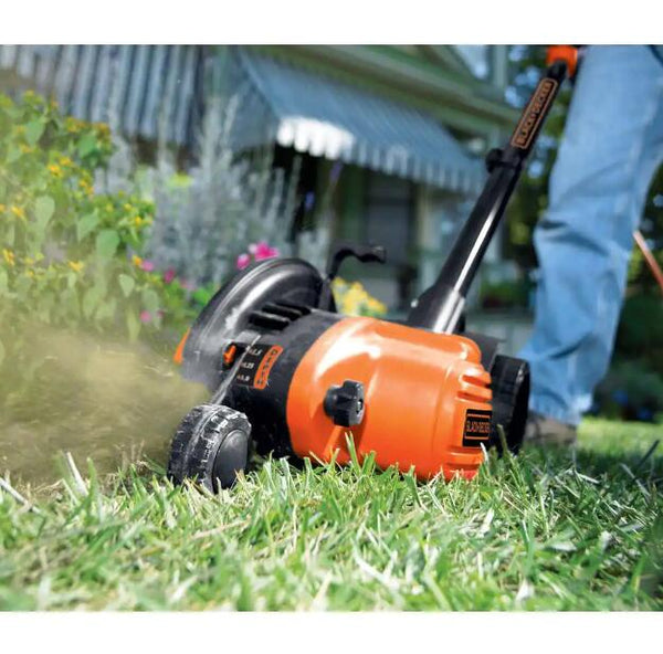 BLACK+DECKER LE760FFAM Landscape Edger Use
