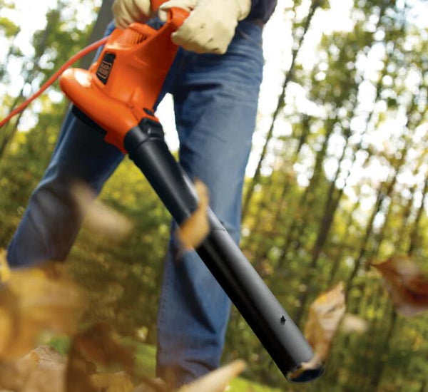 Black+Decker BV6000 Leaf Vacuum Use