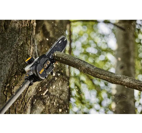 DEWALT DXGP210 Gas Pole Saw Use