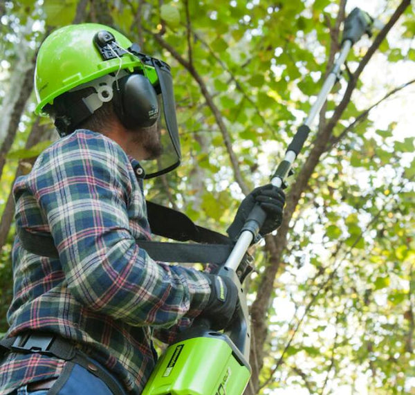 Greenworks PRO 80V 10 Brushless Pole Saw Use